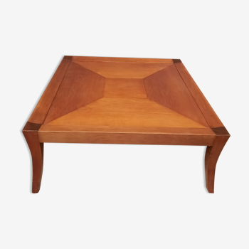 Square coffee table in veneer wood