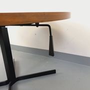 Grande table basse ronde style scandinave vintage modulable en table