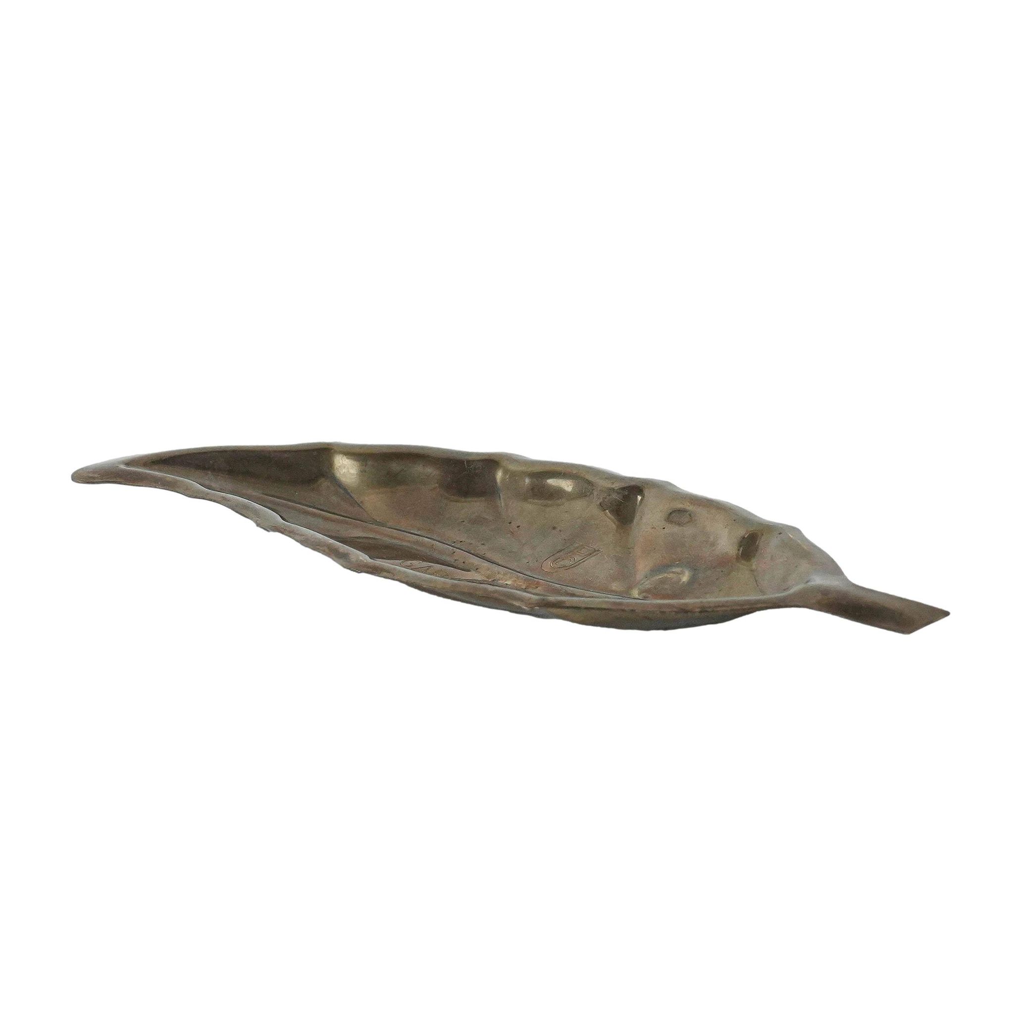 Plateau en métal en forme de feuille, design italien, années 1980, fabriqué en Italie.