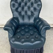 Armchair Napoleon III leather Chesterfield way, late nineteenth
