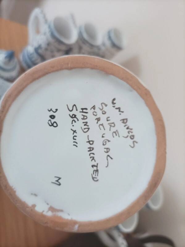 Carafe and cup service