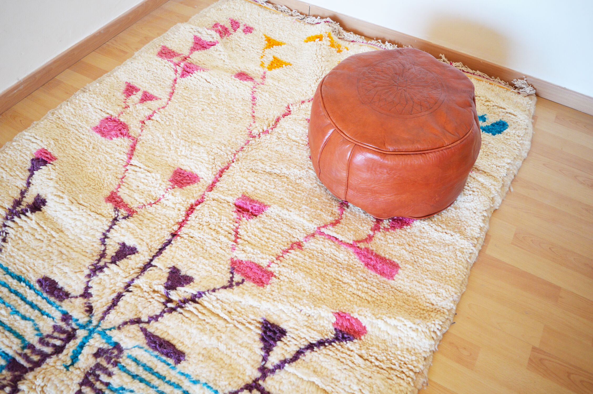 Moroccan berber carpet 200x140cm