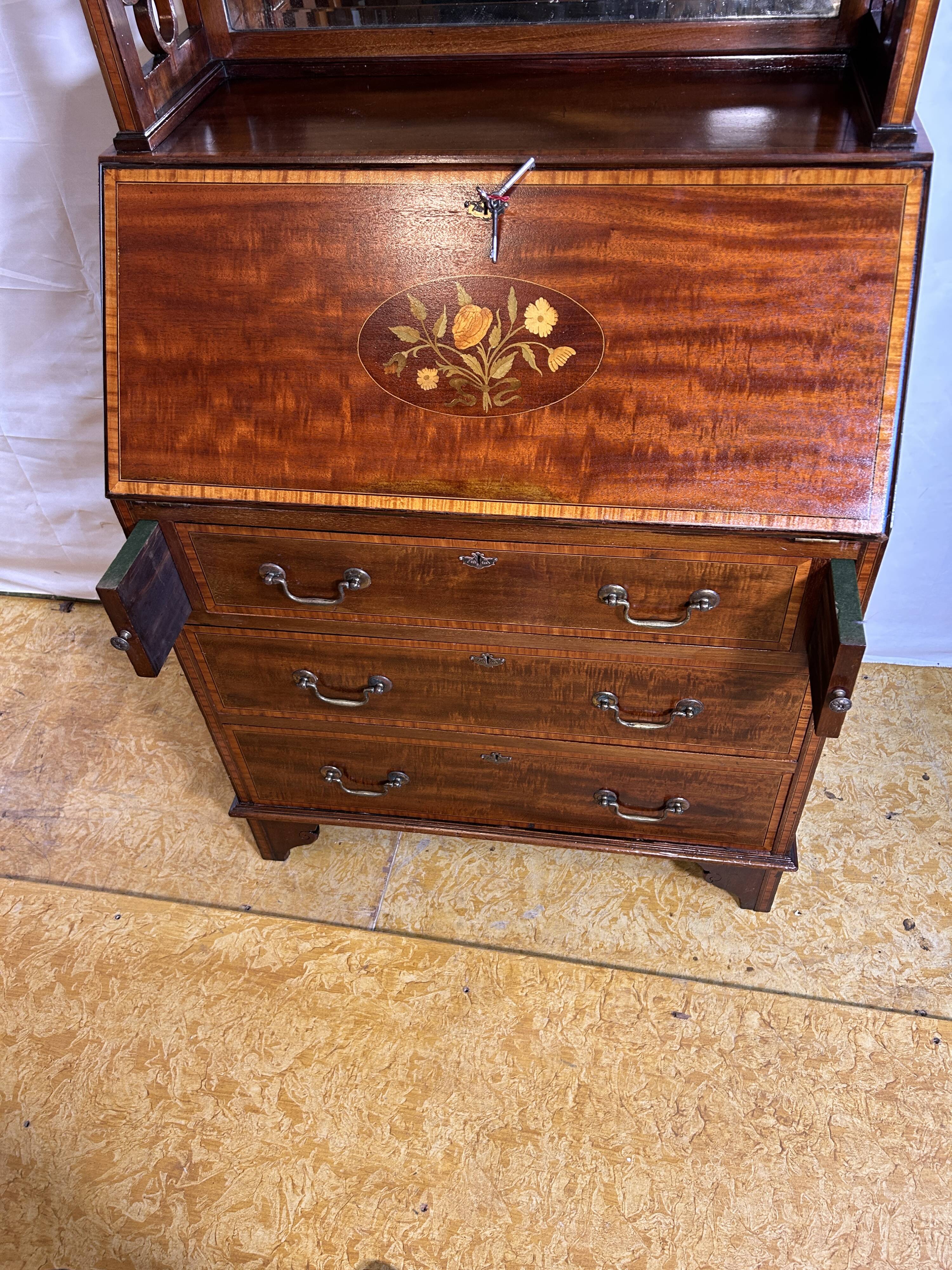 Antique Edwardian Bureau Bookcase with Inlaid Floral Detail – Early 20th Ce