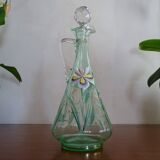 Ancienne carafe émaillée de fleurs en verre