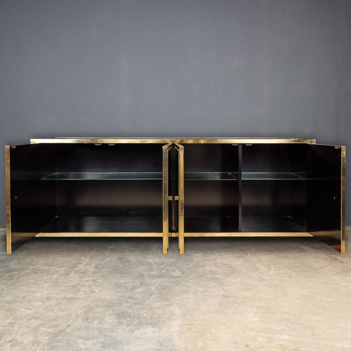 STYLISH 20thC BRASS & MIRRORED SIDEBOARD BY MICHEL PIGNERES c.1970