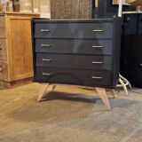 Vintage chest of drawers