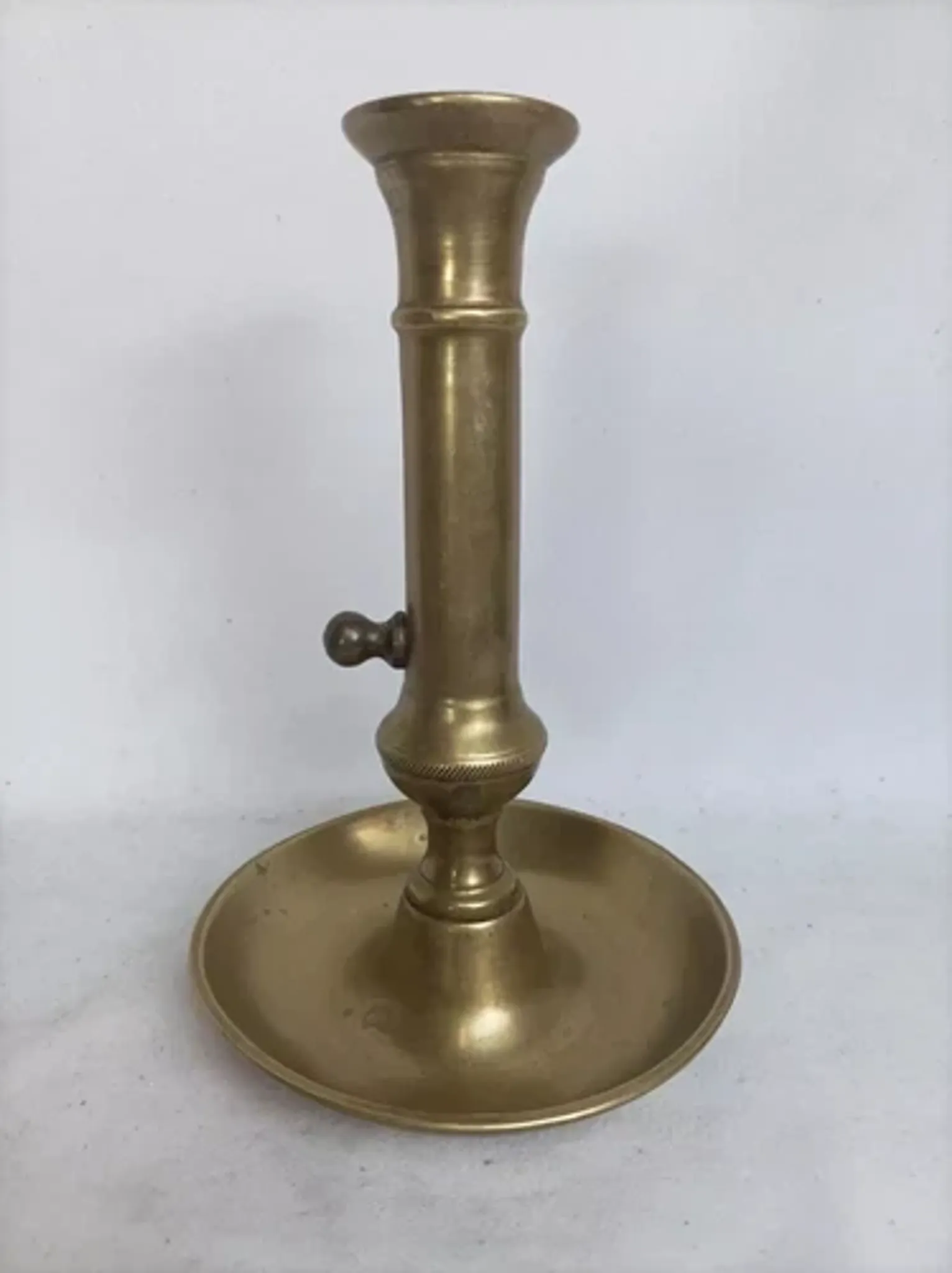 Set of 3 antique push-button bronze candlesticks from the Napoleonic III era.