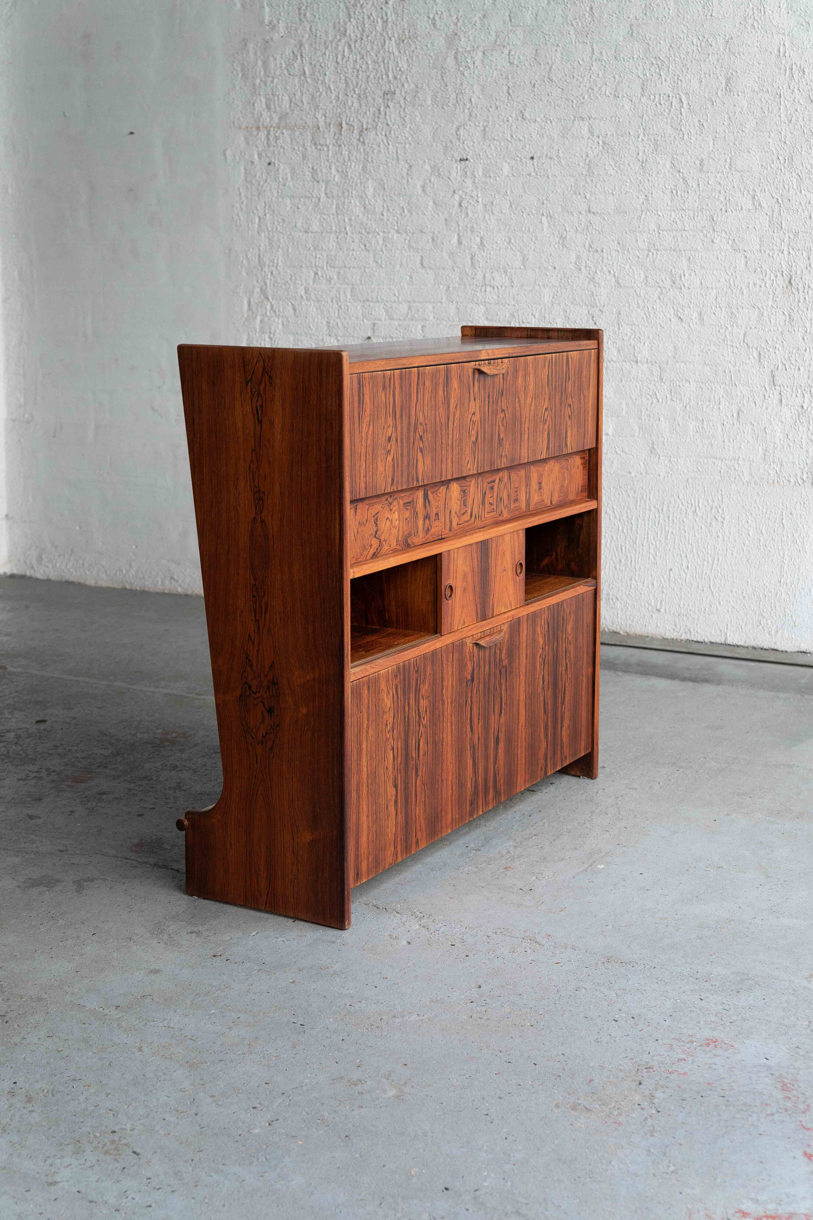 Dry Bar by Johannes Andersen