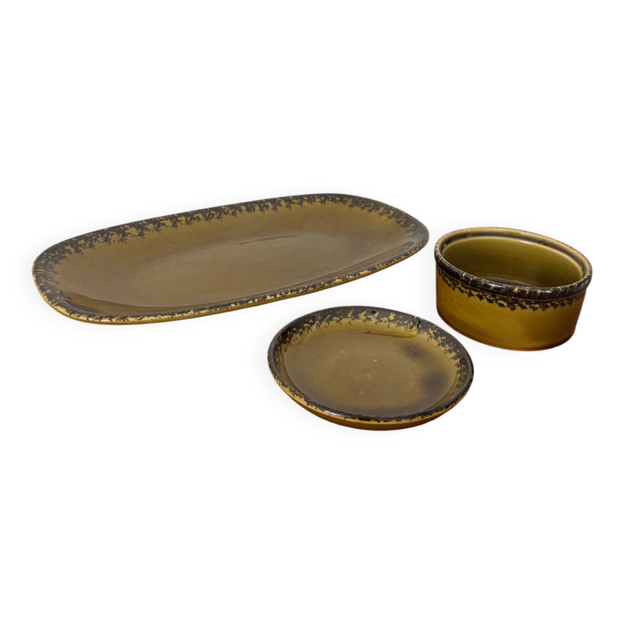 Vintage ceramic set Gien khaki serving dish and 2 ramekins.
