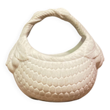 Basket tray-pouch bouquetière in porcelain biscuit
