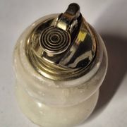 Briquet de table vintage pierre albâtre marbre sculpté mécanisme métal