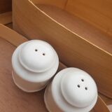 Salt and pepper shaker