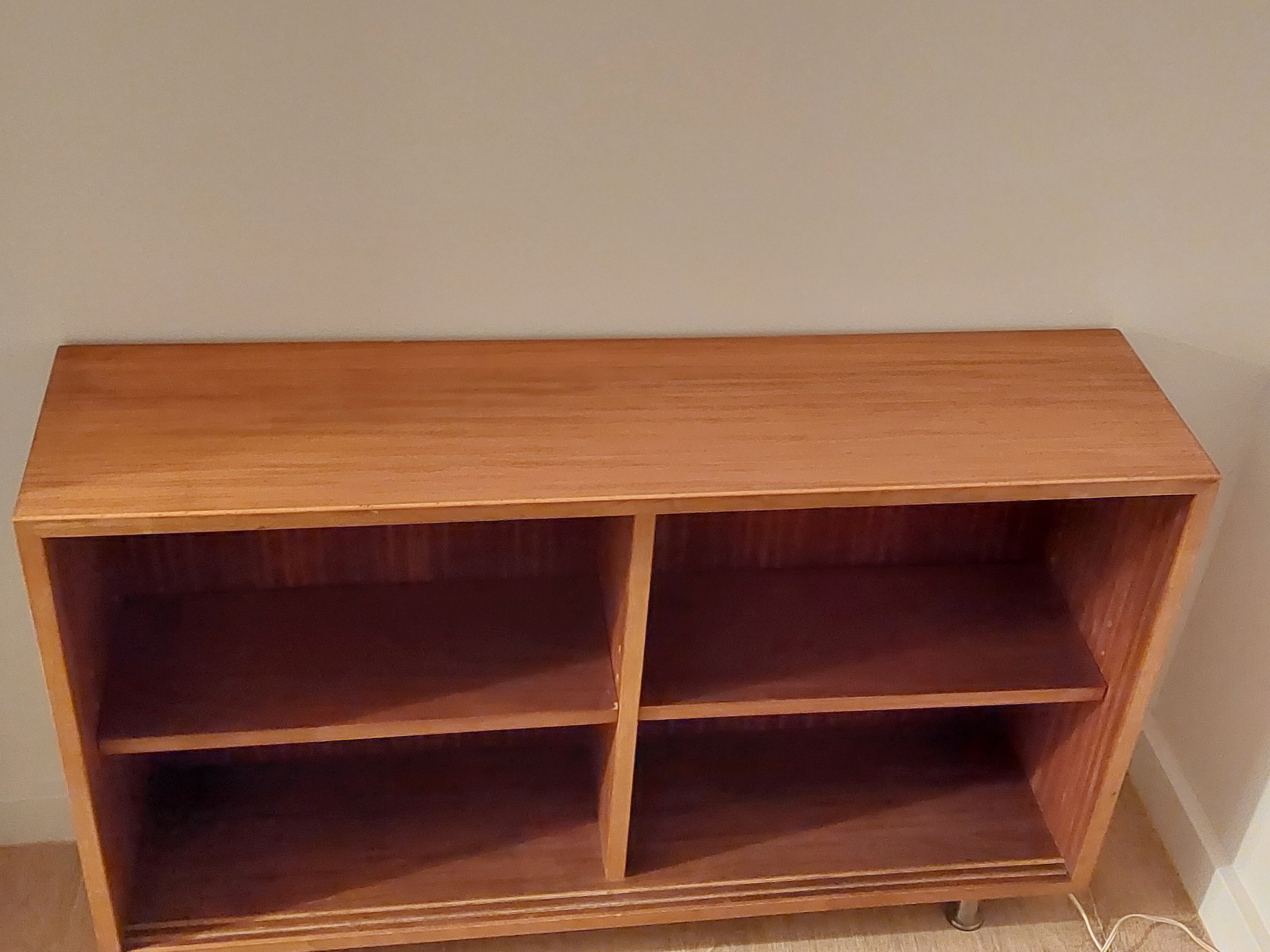 Vintage storage unit