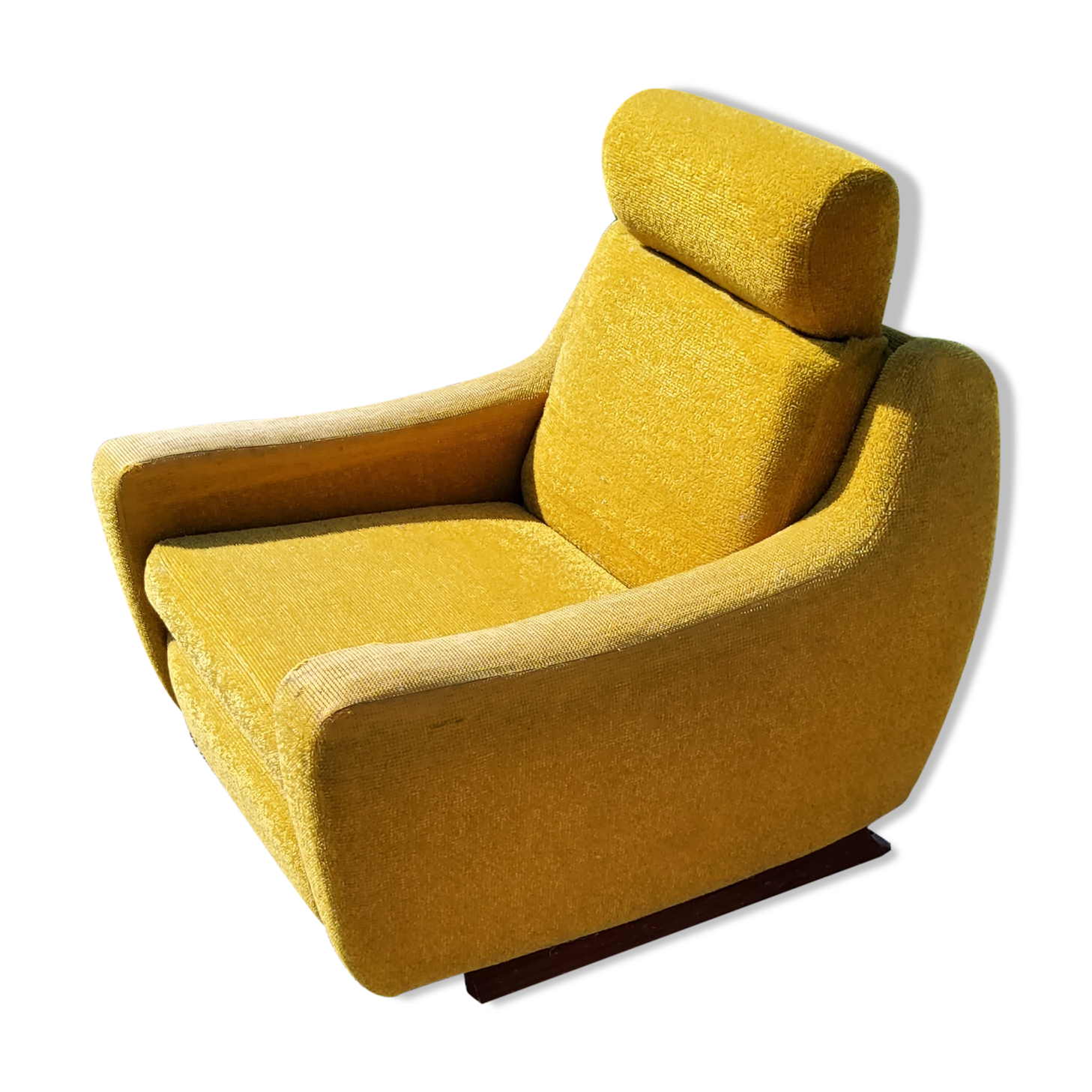 Armchair of the 70s velvet base sleigh in solid mahogany
