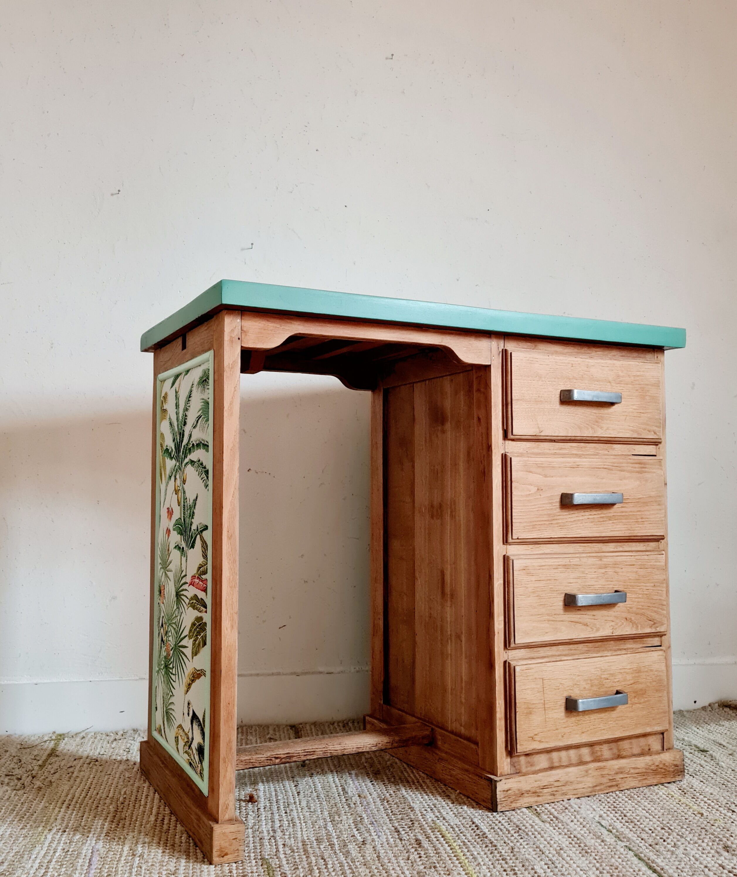 U.S. Green and Tropical Office