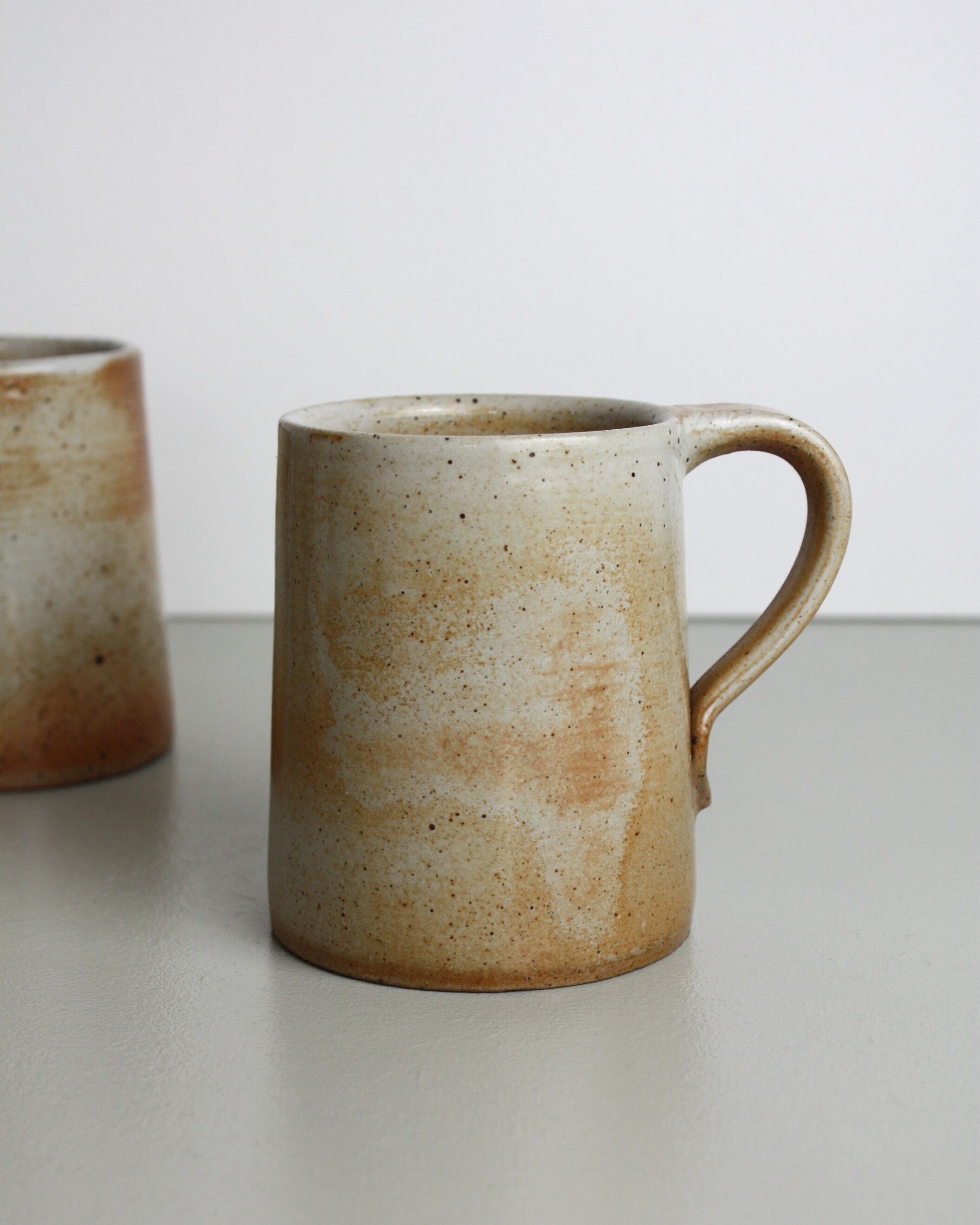 Mugs or cups Grès du Marais