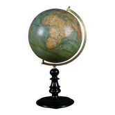 Terrestrial globe, Hachette edition, signed by M. Vivien de Saint Martin – 1870