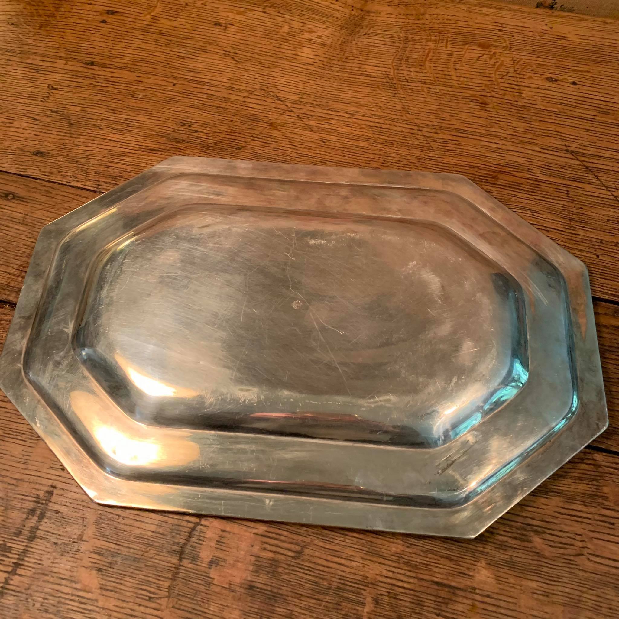 Tin tray