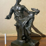 Bronze ancien allégorie des "Arts" sculpture