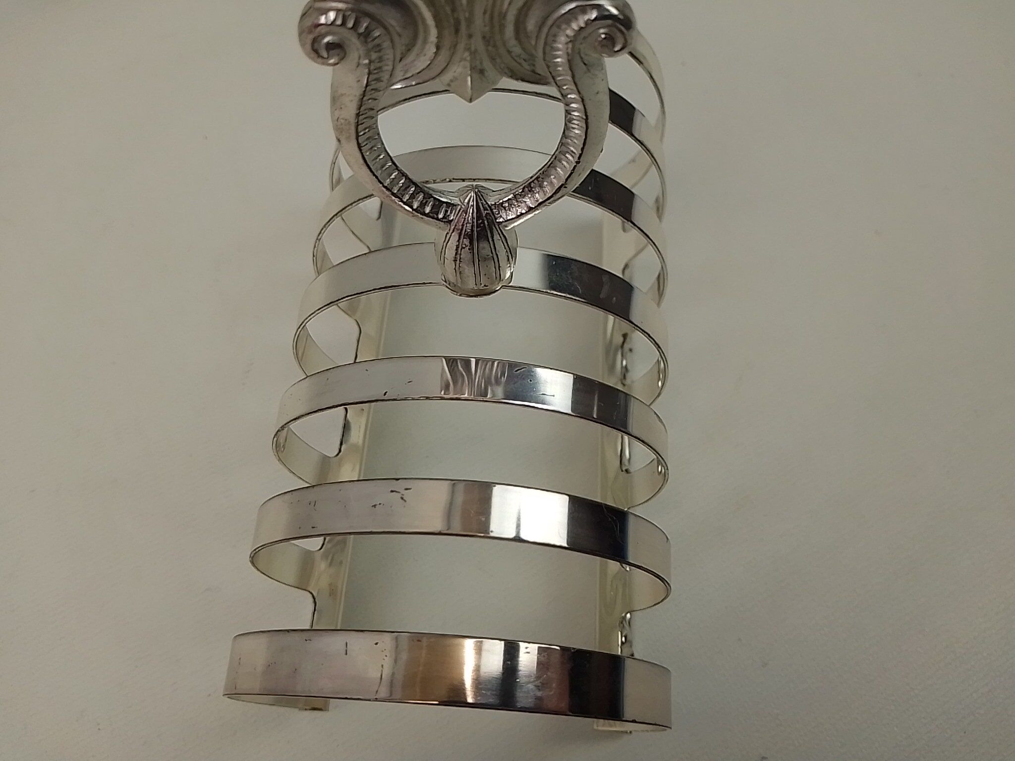 6 glass coasters and silver metal holder