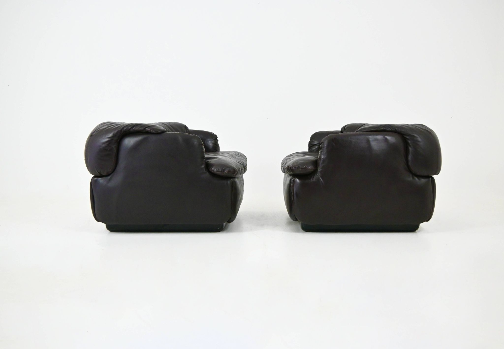 "Confidential" armchairs by Alberto Rosselli for Saporiti Italia, 1970s