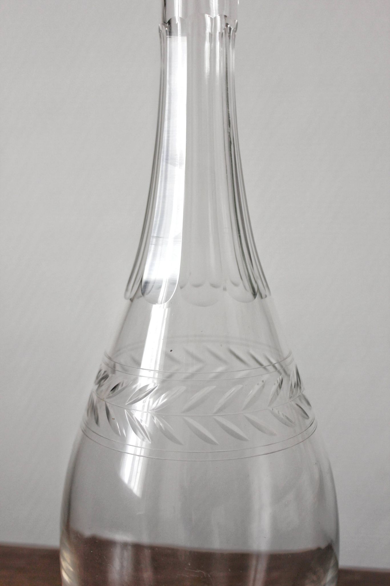 Antique crystal carafe engraved with a laurel leaf frieze