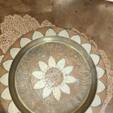 Decorative oriental plate