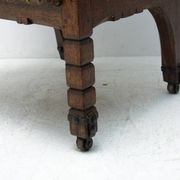Chaise de trône massive de la fin du 19e siècle