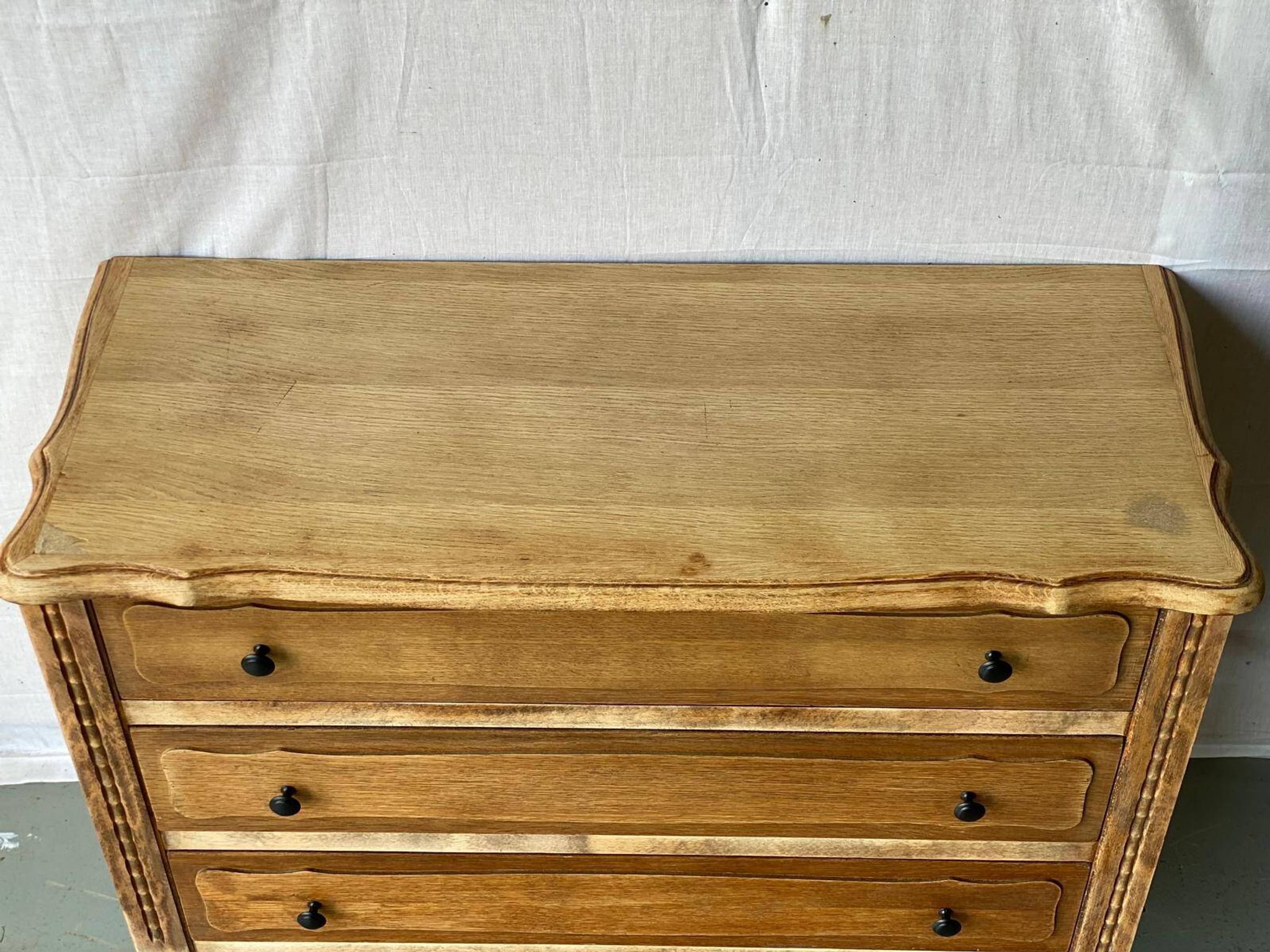 Neo rustic mini buffet chest of drawers with 3 drawers renovated in raw wood