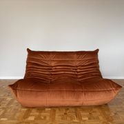 Canapé Togo deux places par Michel Ducaroy pour Ligne Roset