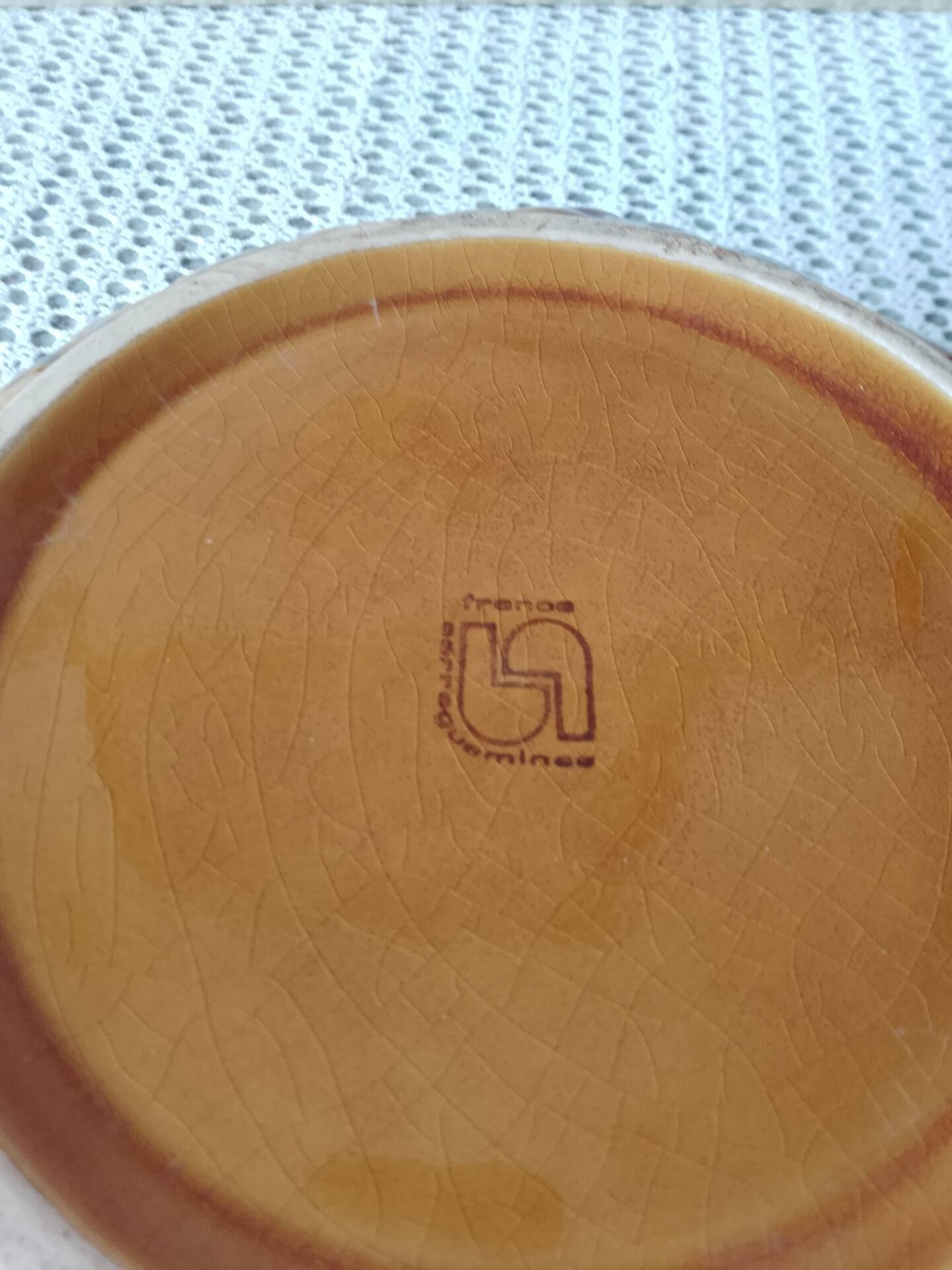 Earthenware salad bowl