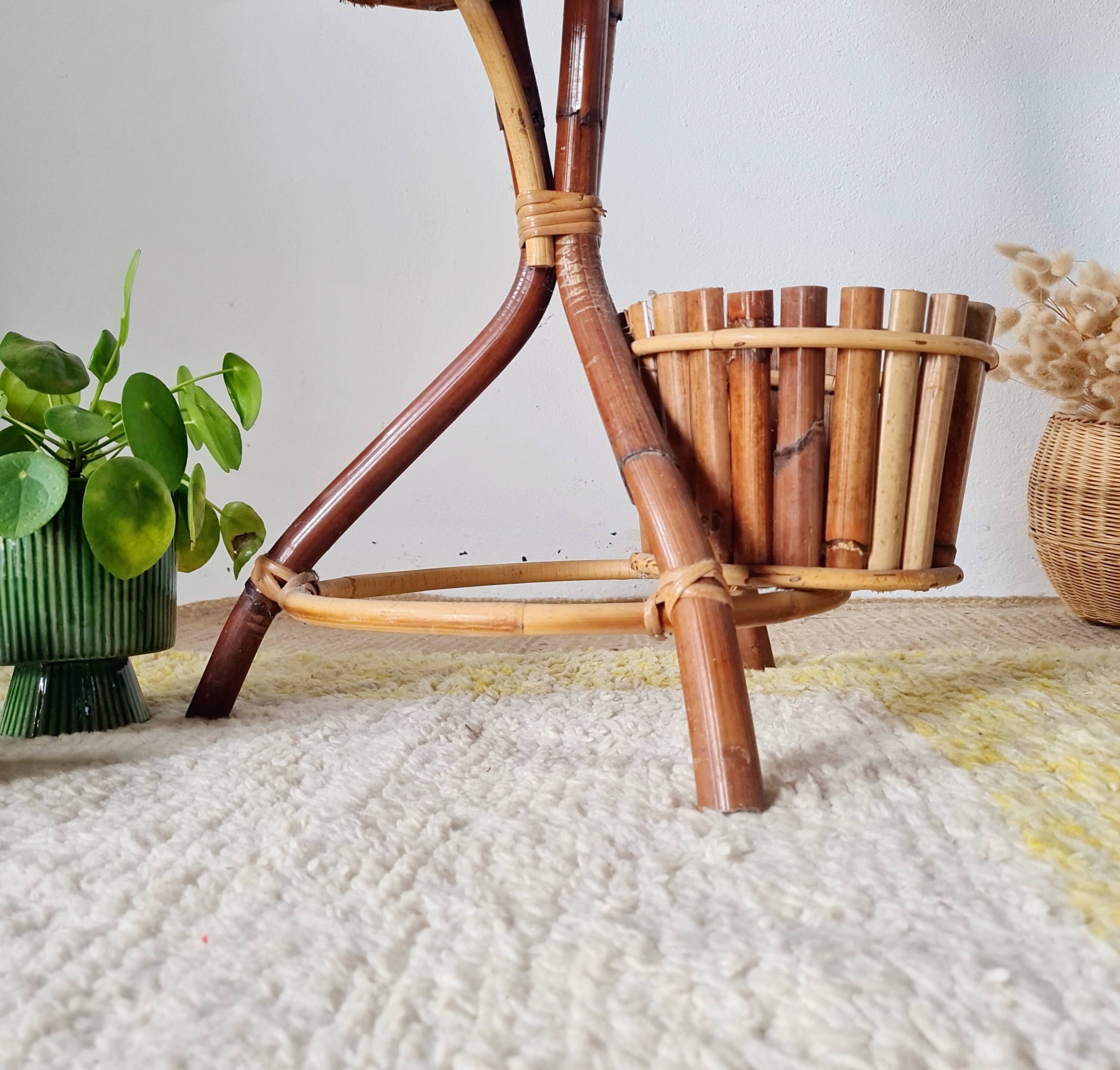 Vintage 3-tier plant stand in bamboo and rattan