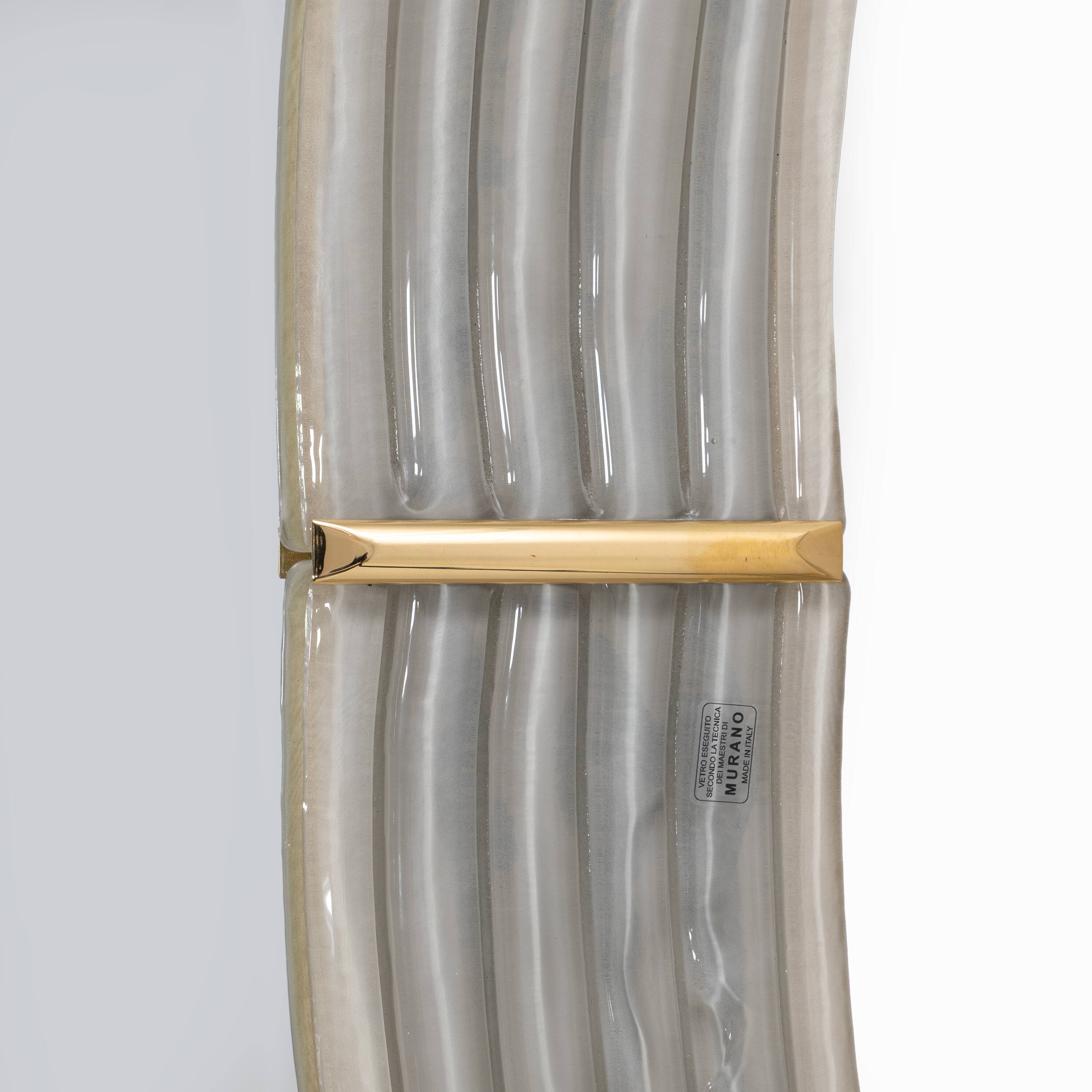 Ondae – Sculptural Mirror in Brass and Murano Glass