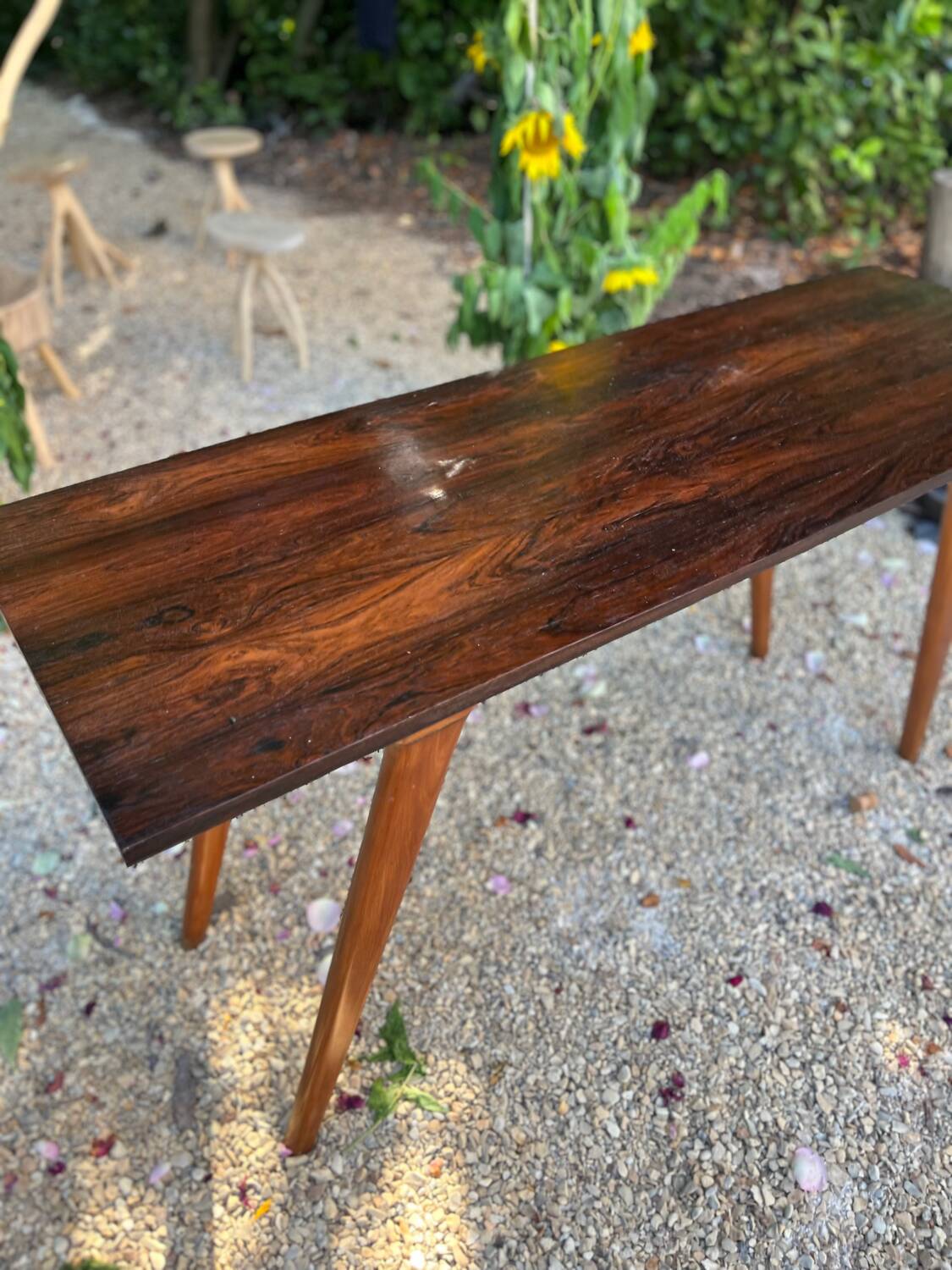 Console brésilienne en palissandre et caviuna, G Scapinelli