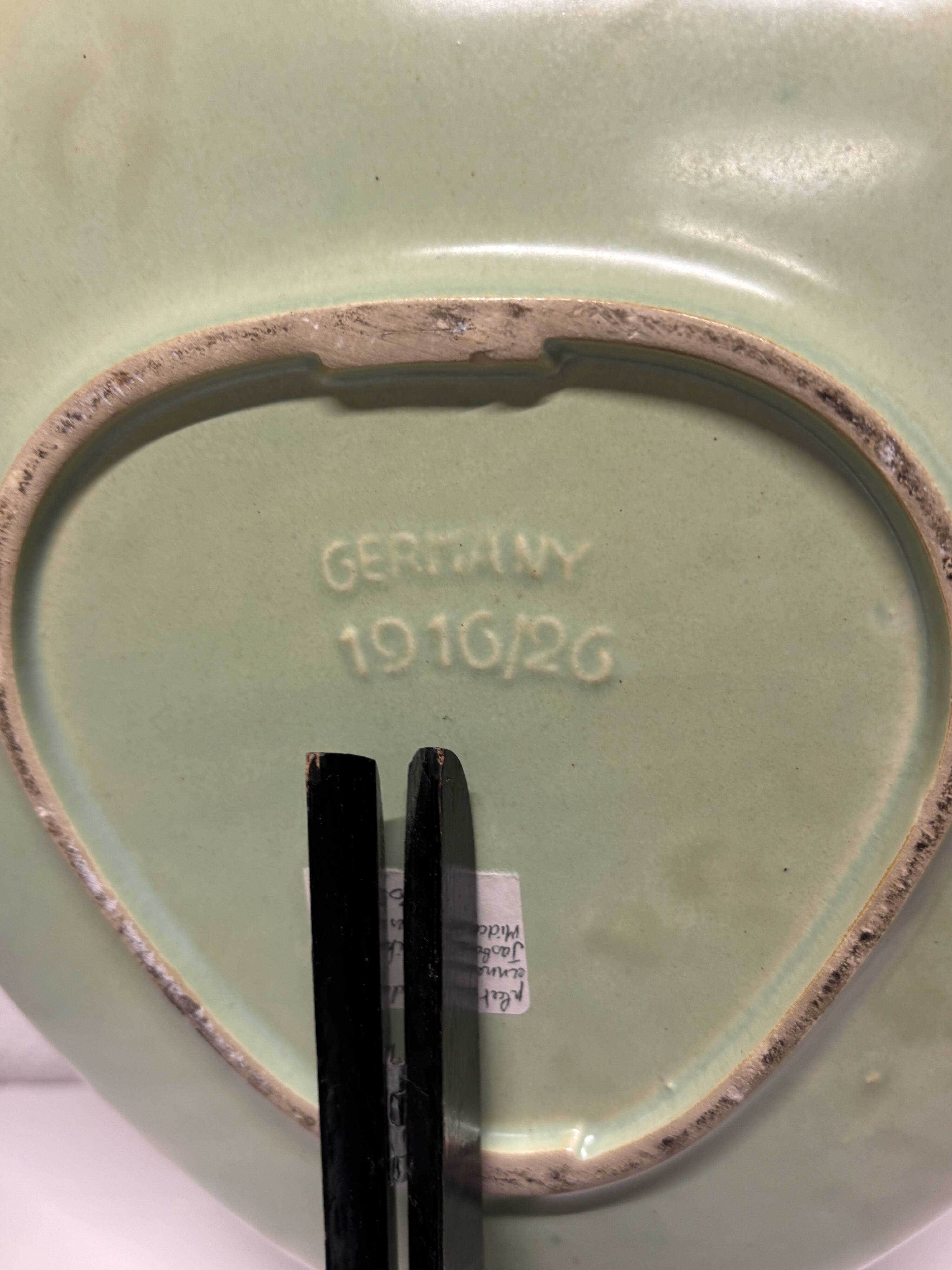Ceramic plate, origin Germany ⎜ 1920s