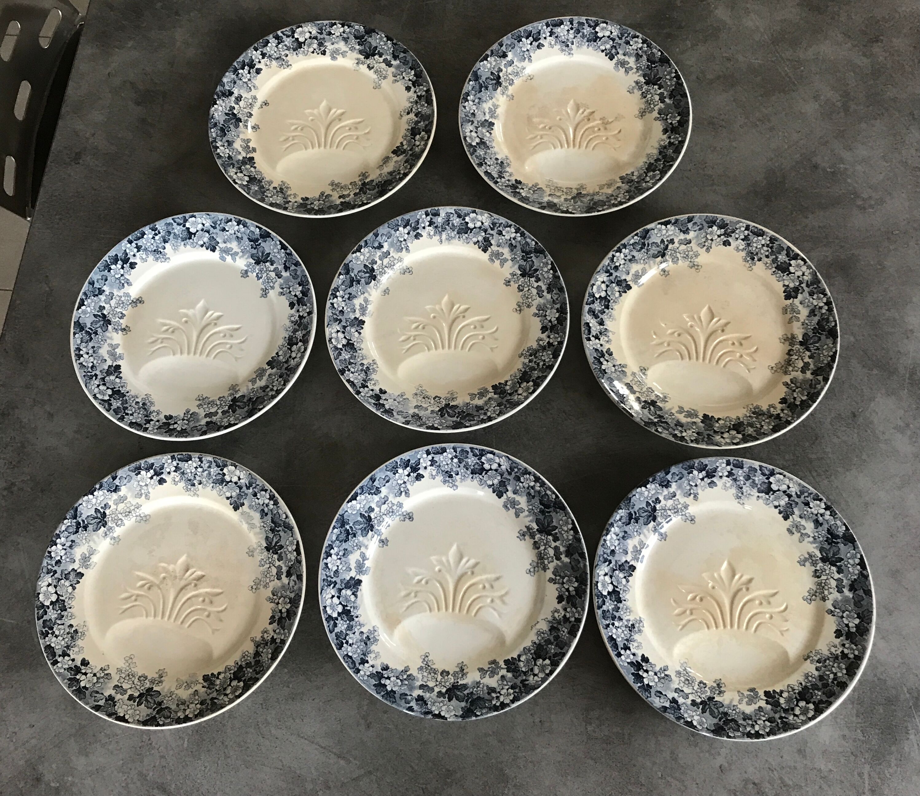 Set of 8 old asparagus plates model récamier sarreguemines & digoin