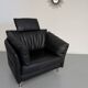 Fauteuil design contemporain Intertime I-Cielo en cuir noir