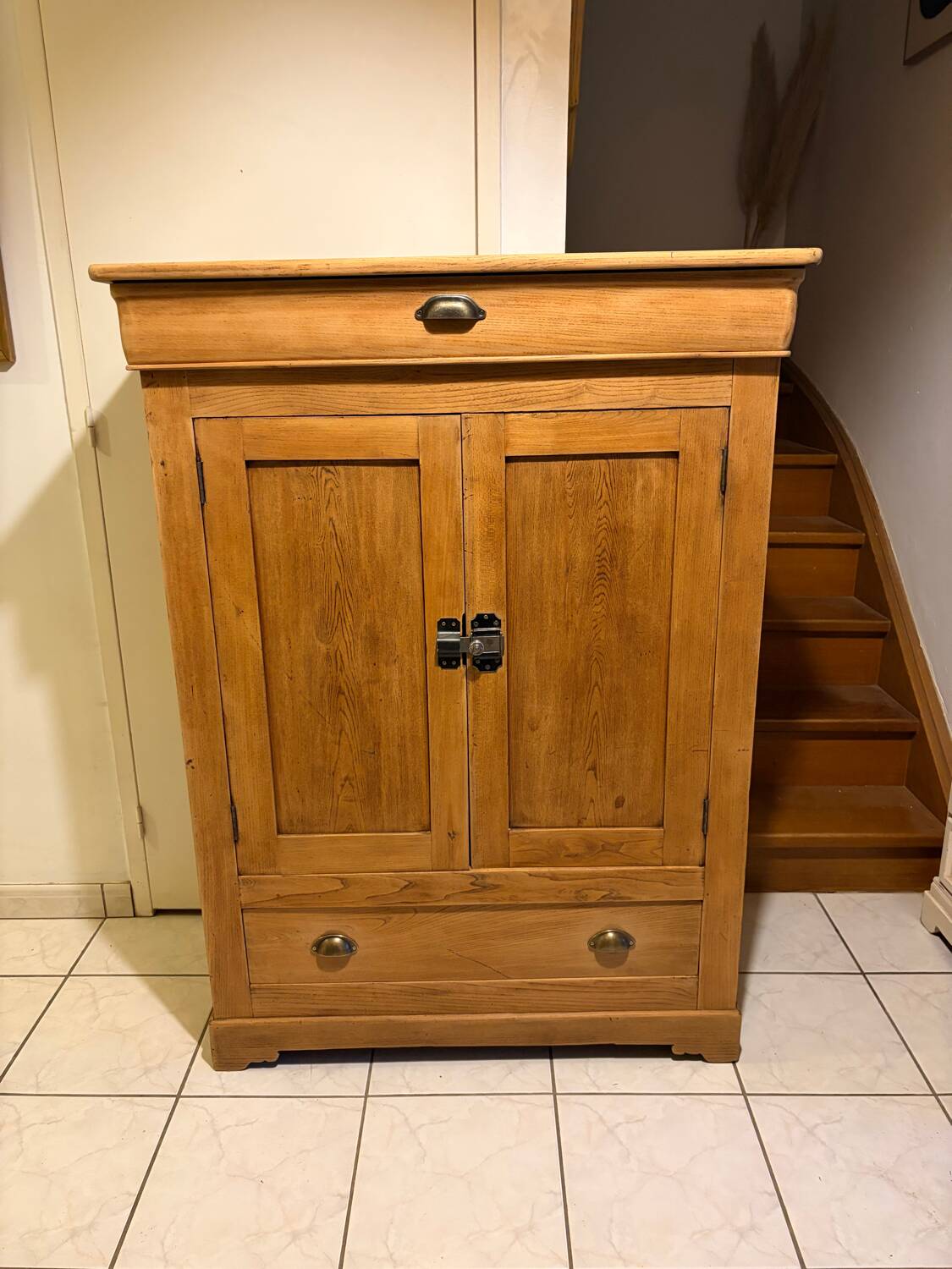 Large rustic jam maker