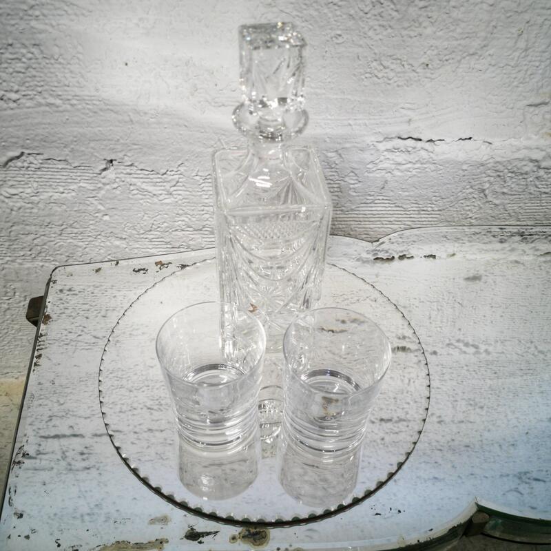 Beveled mirror to install 30cm