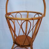 Rattan worker