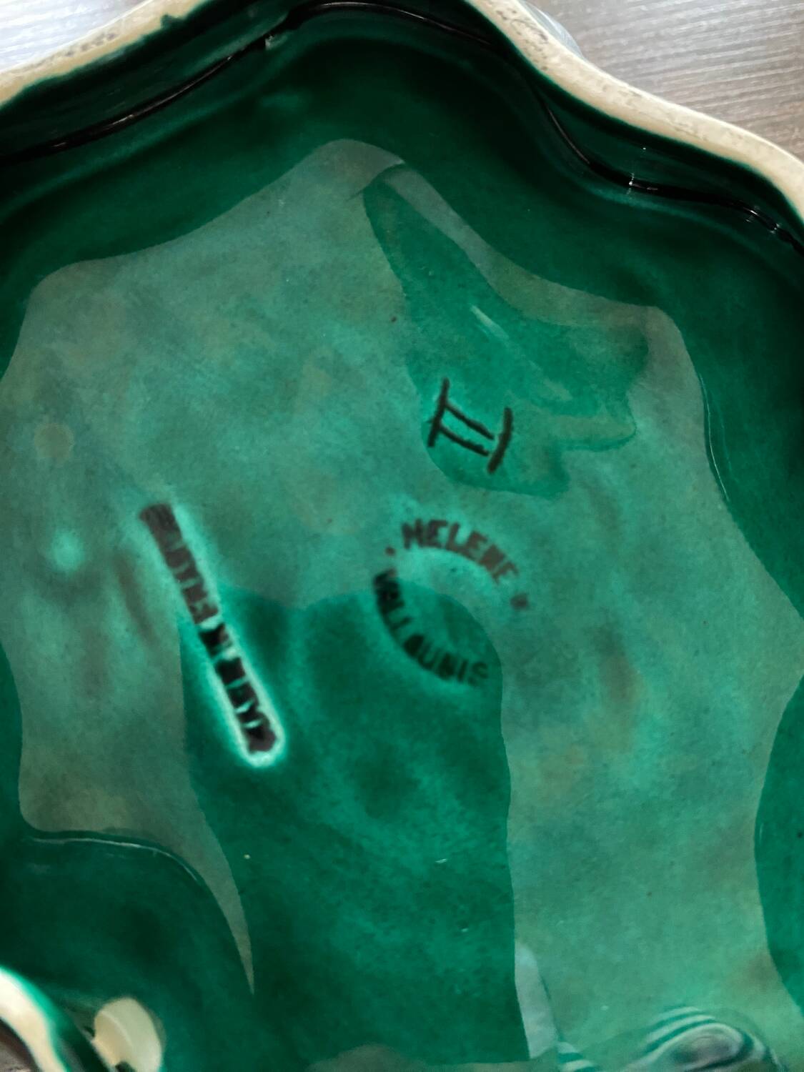 Plate sheet Vallauris Hélène Ugo