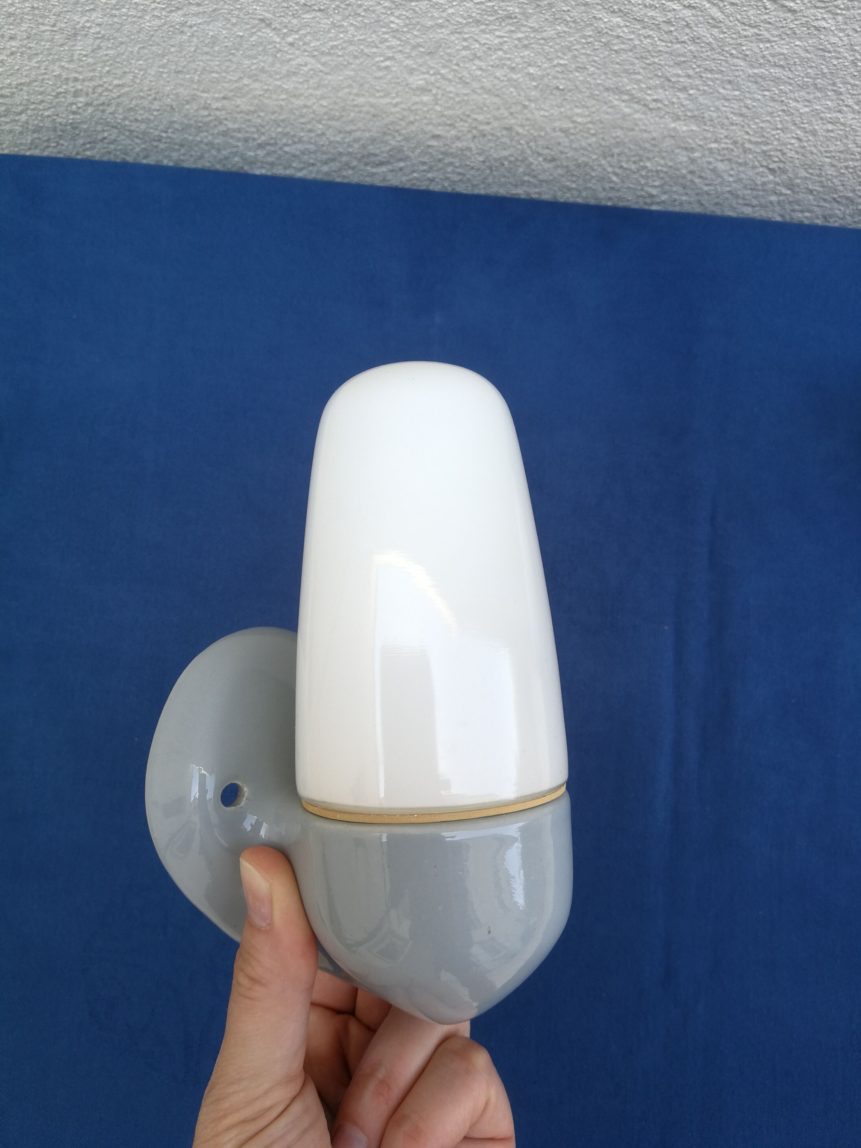 Pair of design wall lamps by Wilhelm Wagenfeld