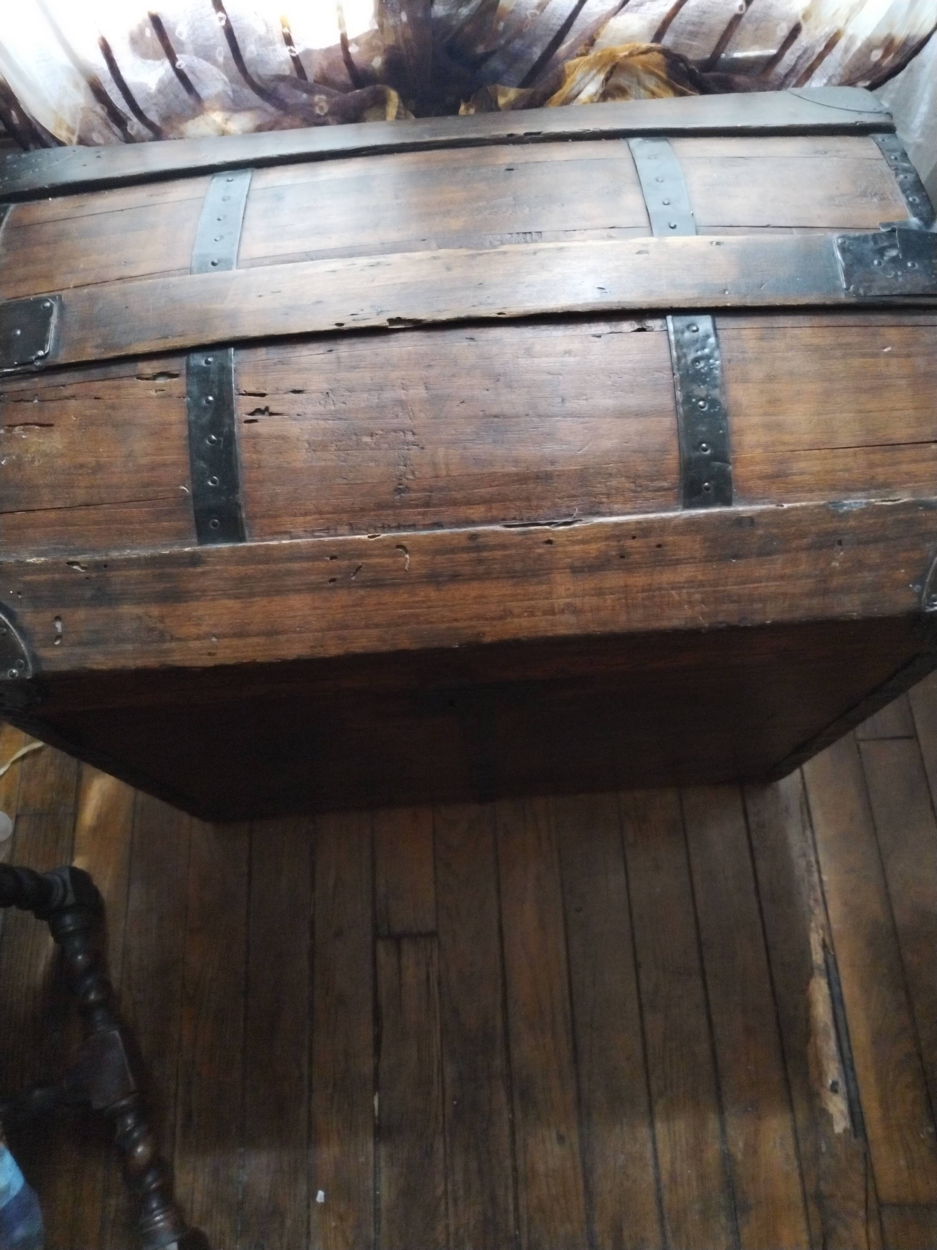 Old curved mallet