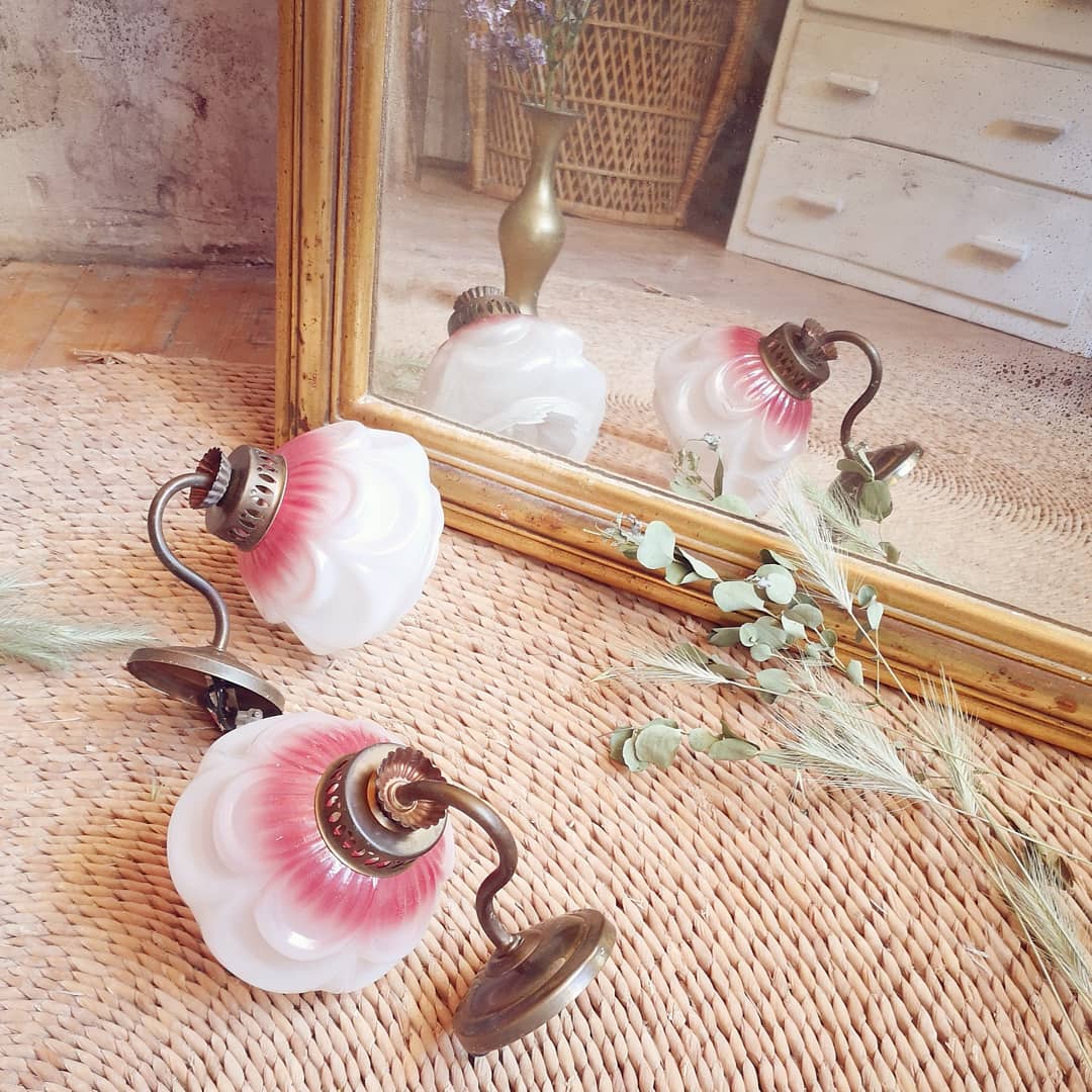 Tulip wall sconces