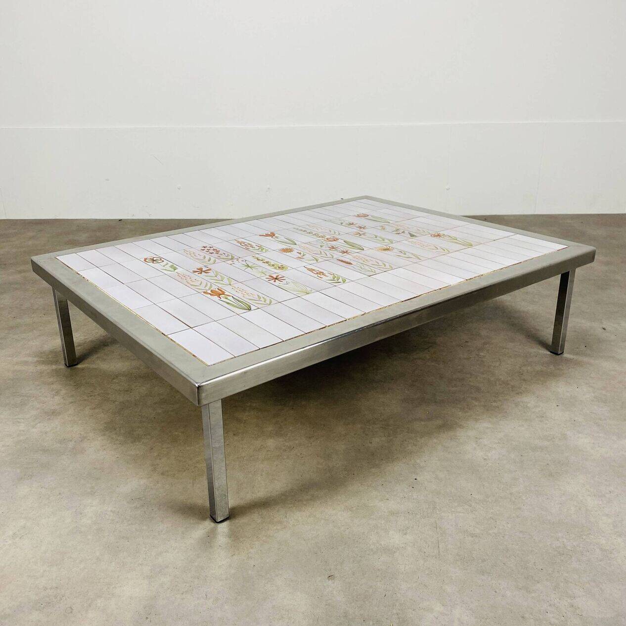 Square ceramic tile coffee table by Roger Capron, flowers, 1950s.