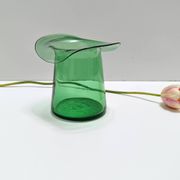 Vase cylindrique en verre soufflé à la main vert, Empoli, Italie