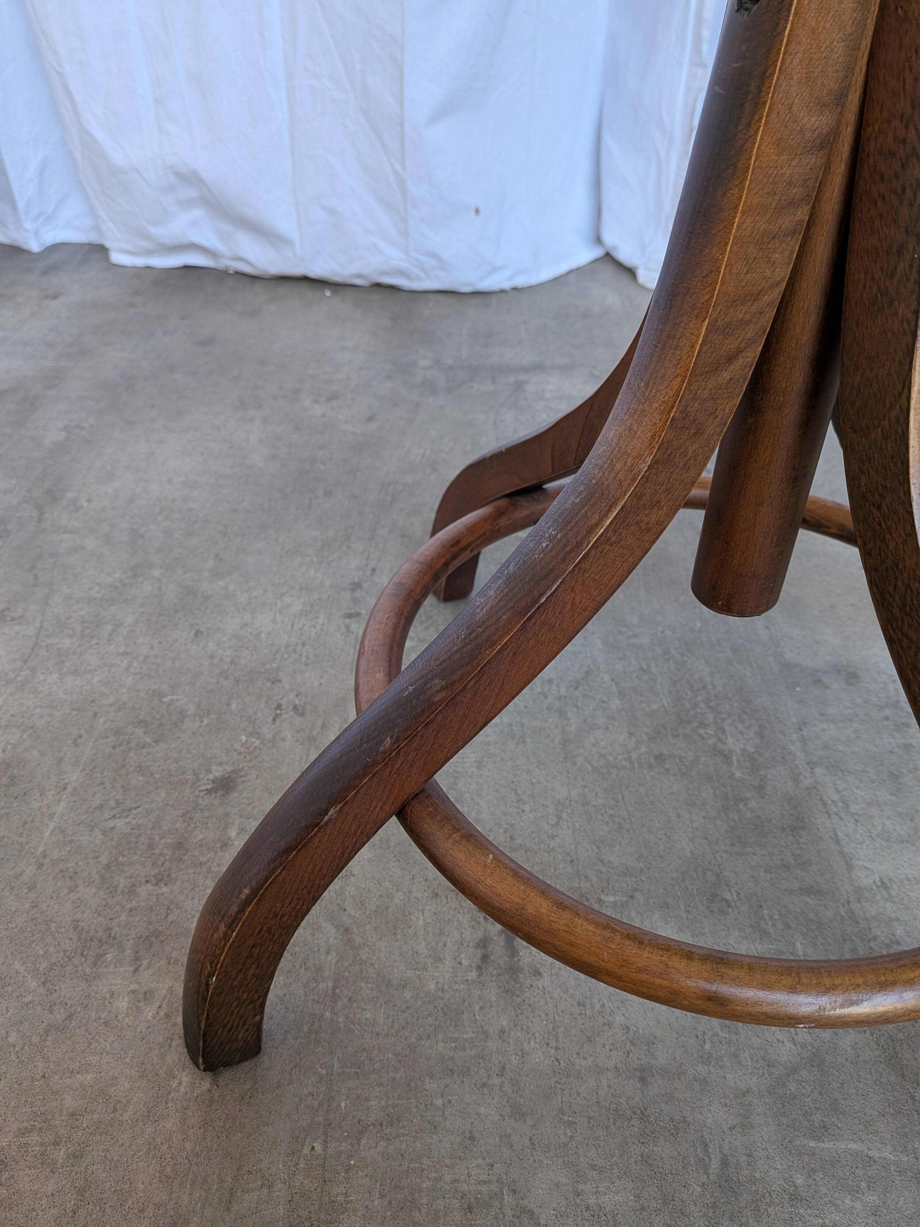 Porte-manteau vintage en bois cintré, arbre à hall Thonet, meuble d'entrée en bois foncé