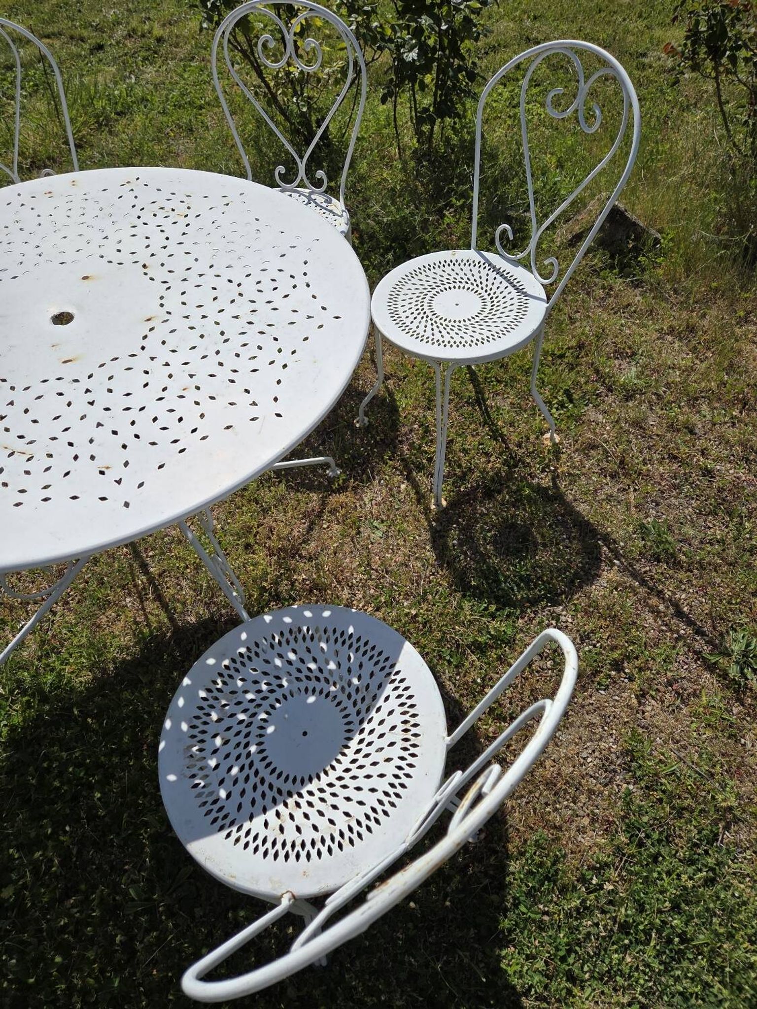 Mid-century wrought iron garden furniture