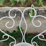 Salon de jardin ancien en fer plein milieu xxeme