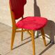 Chaise rétro vintage rouge graphique